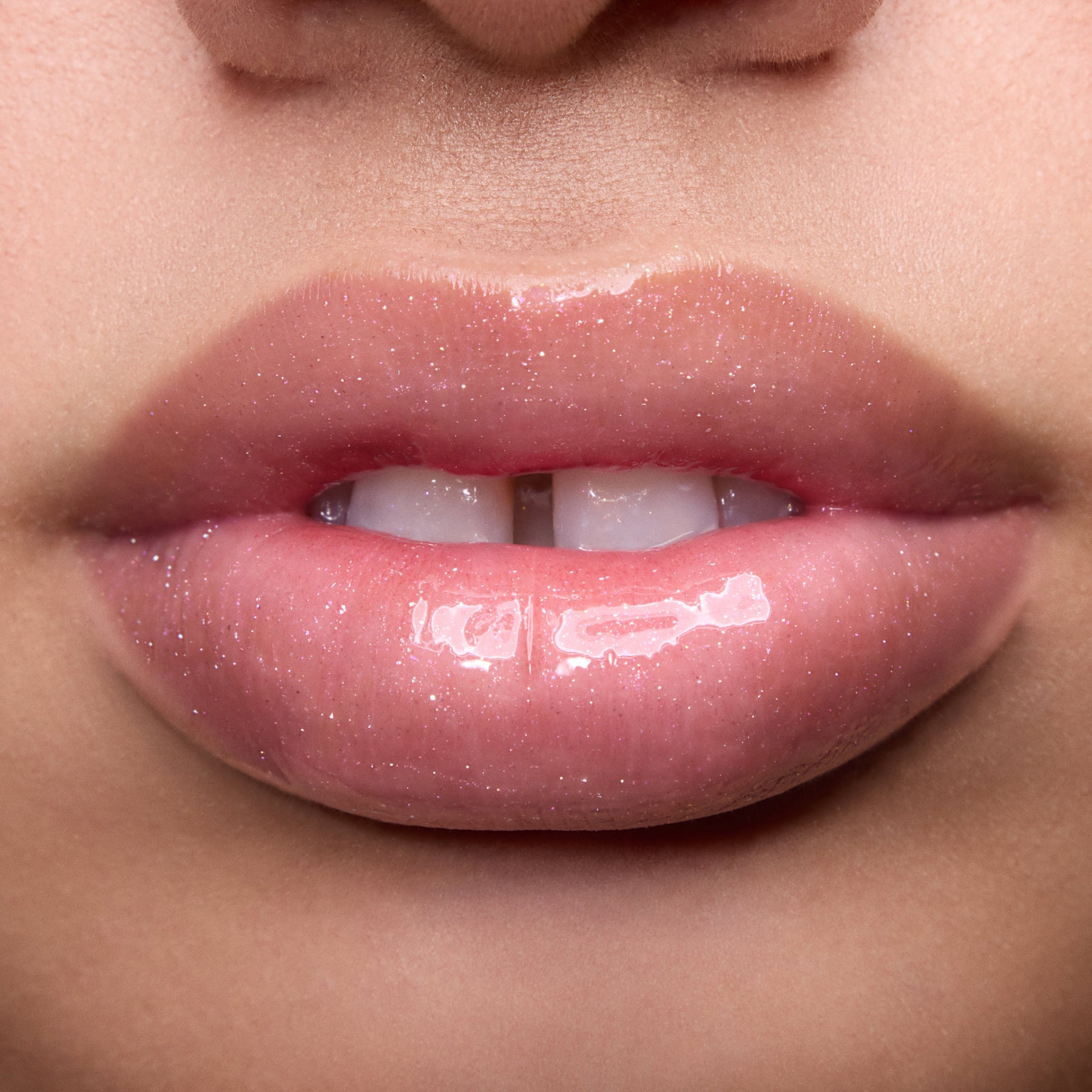 Mini Raspberry Crème | Colour Edit